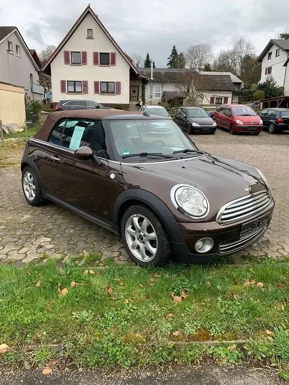 Gebraucht Mini Cooper Cabriolet 122 PS (89 kW) 2010 Braun Cabrio