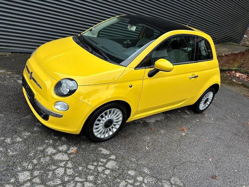 Gelb Gebraucht 2011 Fiat 500 Pop Kleinwagen | 3.490 € (Fairer Preis) - Bild 1/4