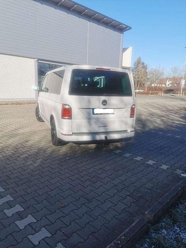 Gebraucht VW Multivan Comfortline 199 PS (146 kW) 2019 Weiß Van