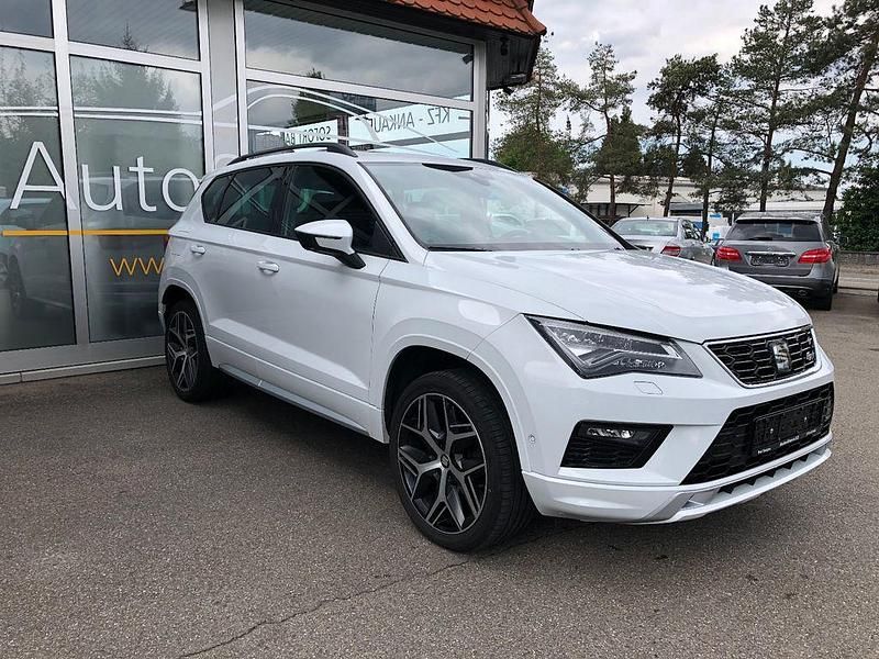 Weiß Gebraucht 2019 Seat Ateca 4Drive SUV | 24.990 € (Etwas zu teuer) - Bild 1/4