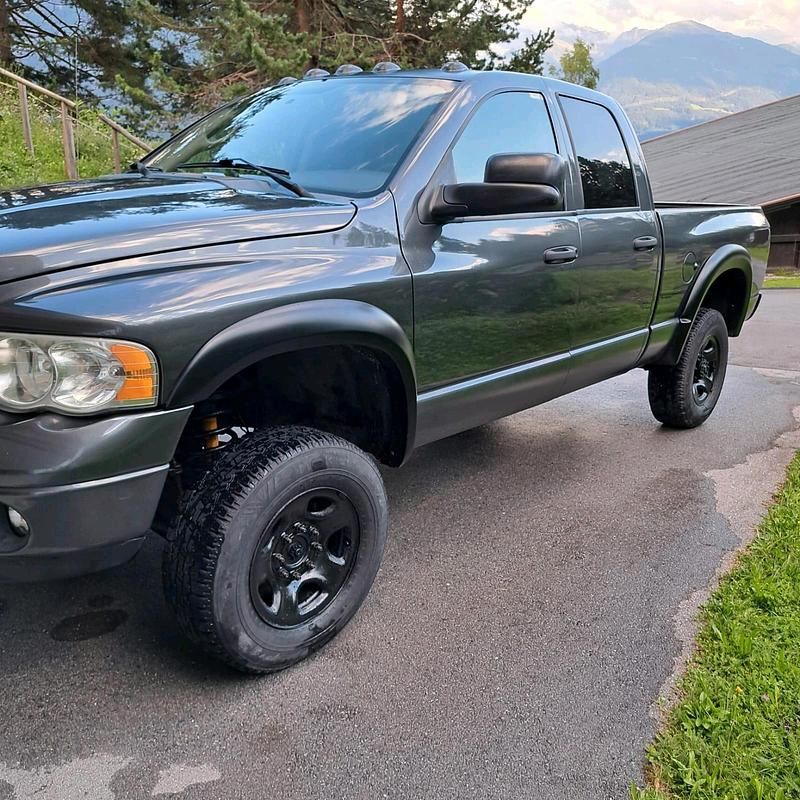 Grau Gebraucht 2004 Dodge Ram Abholung | 24.500 € - Bild 1/4