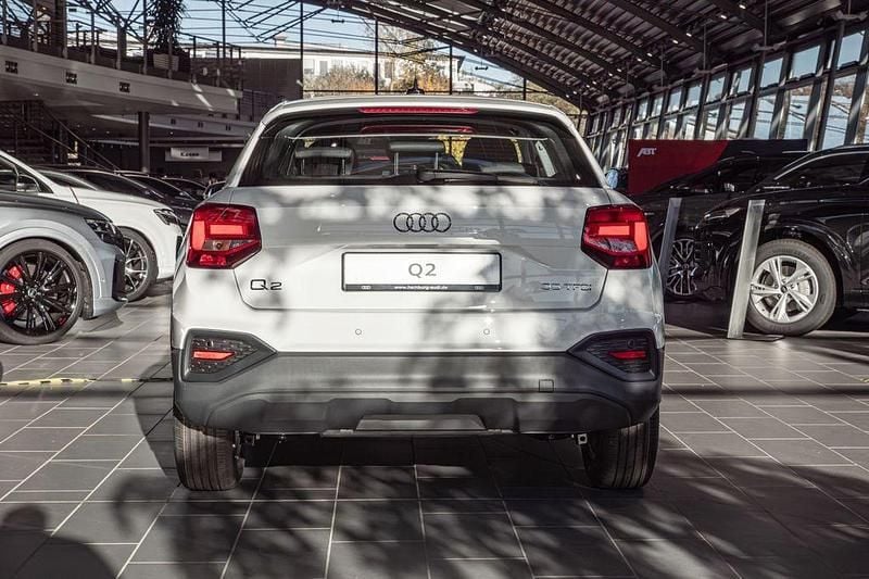 Neu Audi Q2 150 PS (110 kW) 2025 Weiß SUV