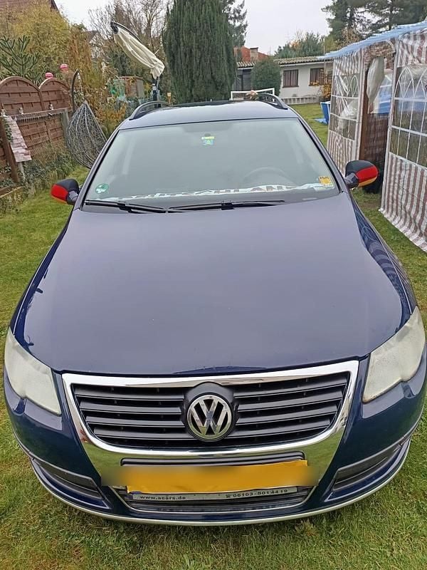 Blau Gebraucht 2007 VW Passat Kombi | 1.000 € (Superpreis) - Bild 1/4