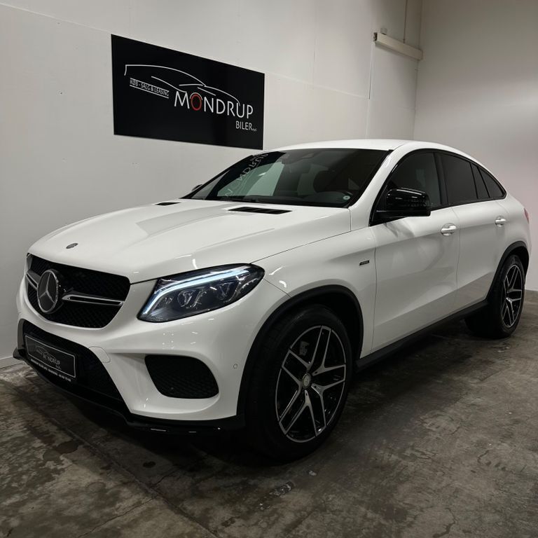 Weiß Gebraucht 2016 Mercedes GLE450 AMG AMG SUV | 33.625 € (Fairer Preis) - Bild 1/4
