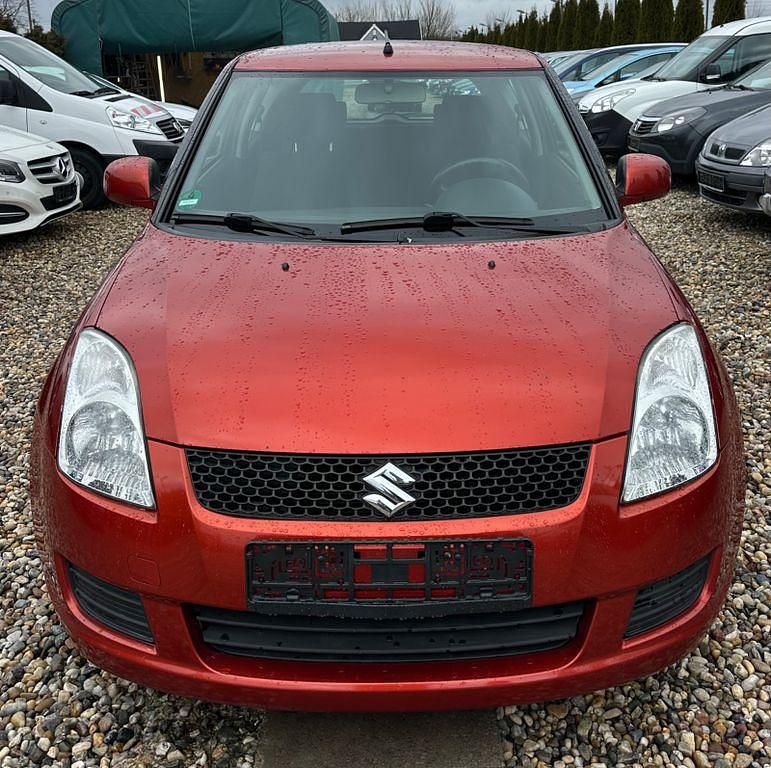 Gebraucht Suzuki Swift Club 92 PS (67 kW) 2008 Orange Kleinwagen