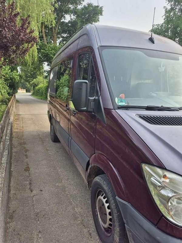 Rot Gebraucht 2012 Mercedes Sprinter Van | 15.000 € - Bild 1/4