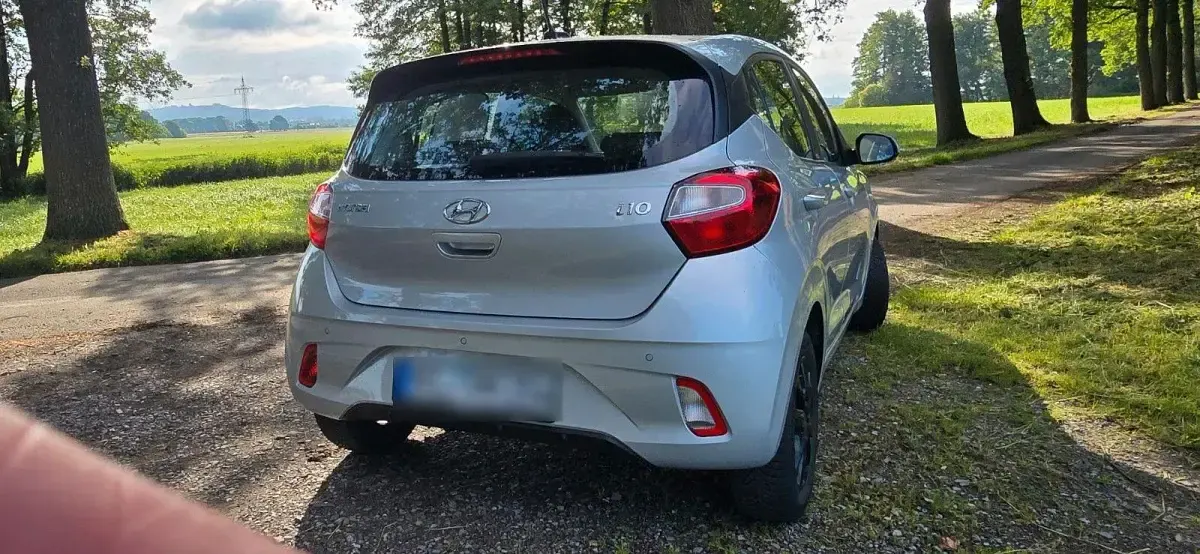Gebraucht Hyundai i10 Select 67 PS (49 kW) 2021 Silber Kleinwagen