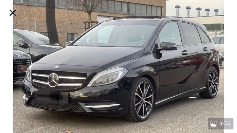 Schwarz Gebraucht 2012 Mercedes B200 Edition 1 Van / Kleinbus | 9.999 € (Fairer Preis) - Bild 1/4