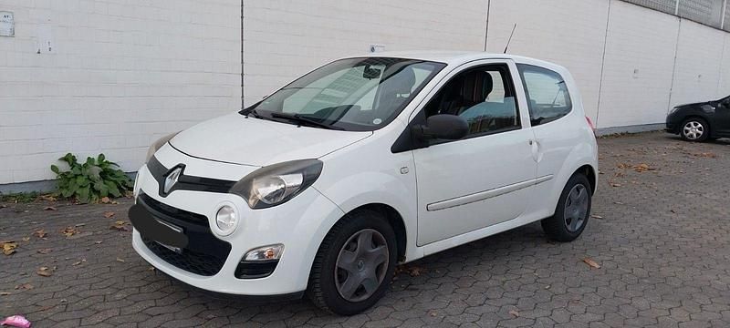 Weiß Gebraucht 2012 Renault Twingo Expression Kleinwagen | 2.399 € (Guter Preis) - Bild 1/4