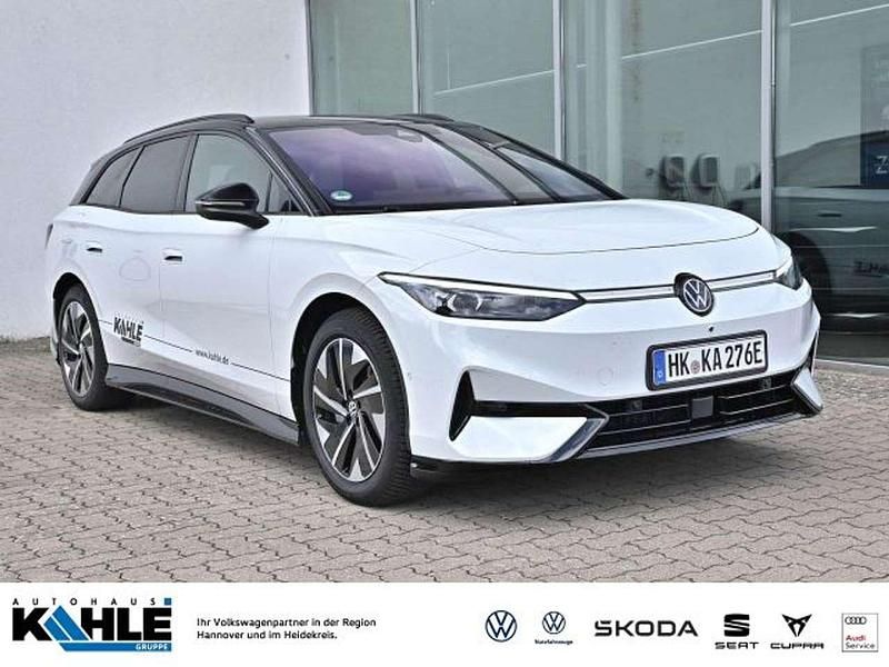 Gletscherweiß metallic schwarz Gebraucht 2025 VW ID.7 Pro Kombi | 56.390 € - Bild 1/4