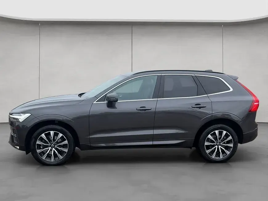 Gebraucht Volvo XC60 Core 250 PS (183 kW) 2024 Grau SUV