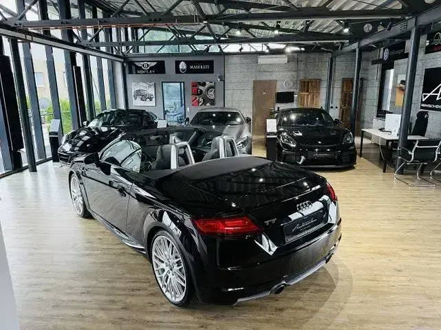 Gebraucht Audi TT Roadster S-Line 230 PS (169 kW) 2015 Mythosschwarz metallic Cabrio