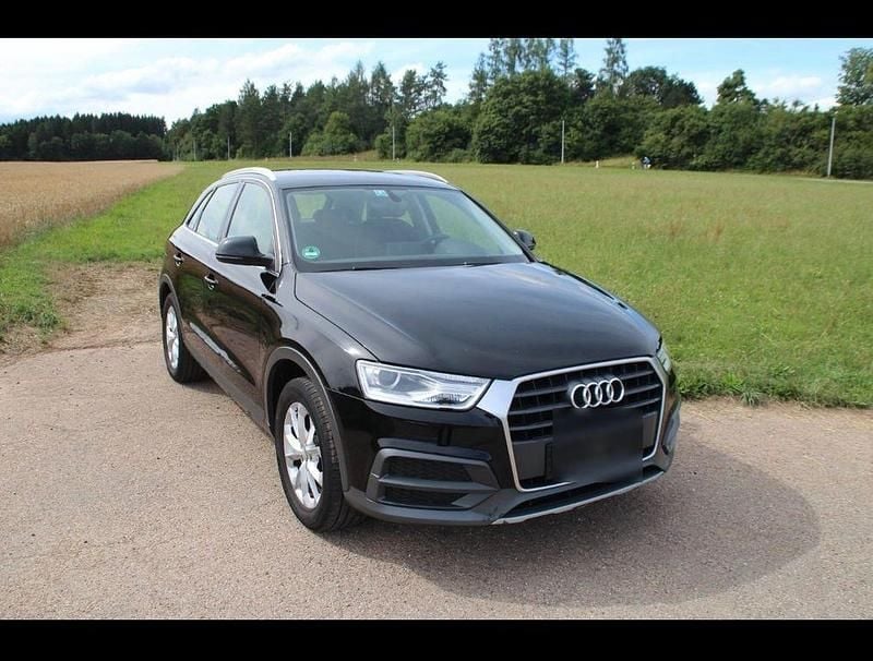 Schwarz Gebraucht 2018 Audi Q3 SUV | 14.900 € (Superpreis) - Bild 1/4