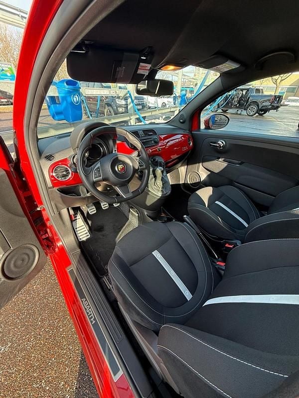 Usata Abarth 500 130 CV (95 kW) 2015 Rosso Utilitaria