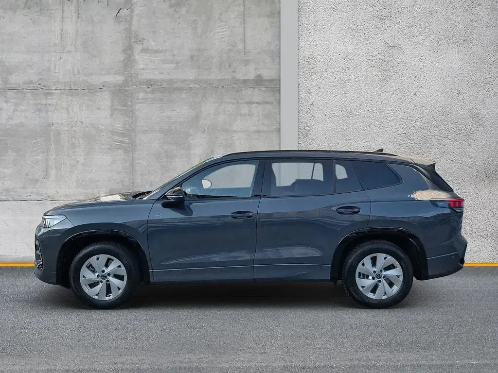 Gebraucht VW Tayron R-line 193 PS (141 kW) 2025 Grau SUV