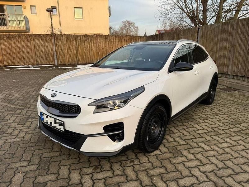 Weiß Gebraucht 2020 Kia XCeed Platinum Edition SUV | 17.500 € (Fairer Preis) - Bild 1/4