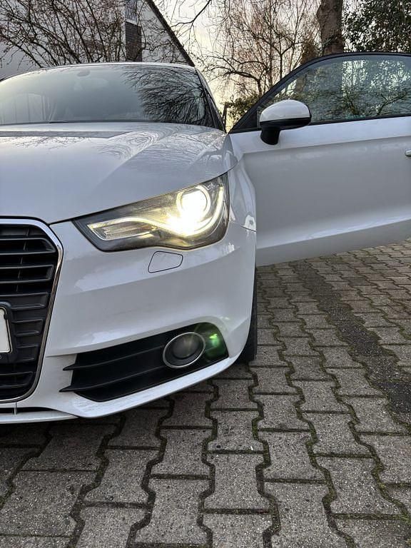 Gebraucht Audi A1 Ambition 90 PS (66 kW) 2014 Weiß Kleinwagen