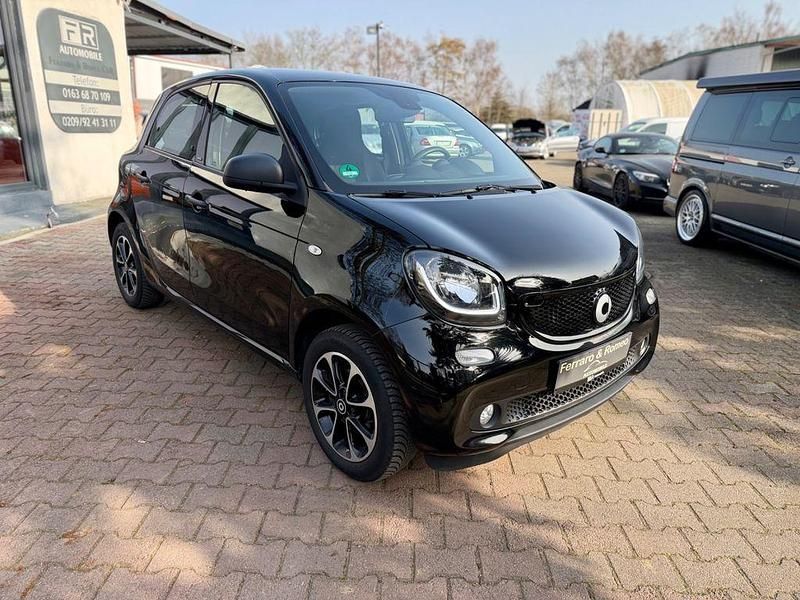 Usata Smart ForFour Basis 90 CV (66 kW) 2016 Nero Utilitaria