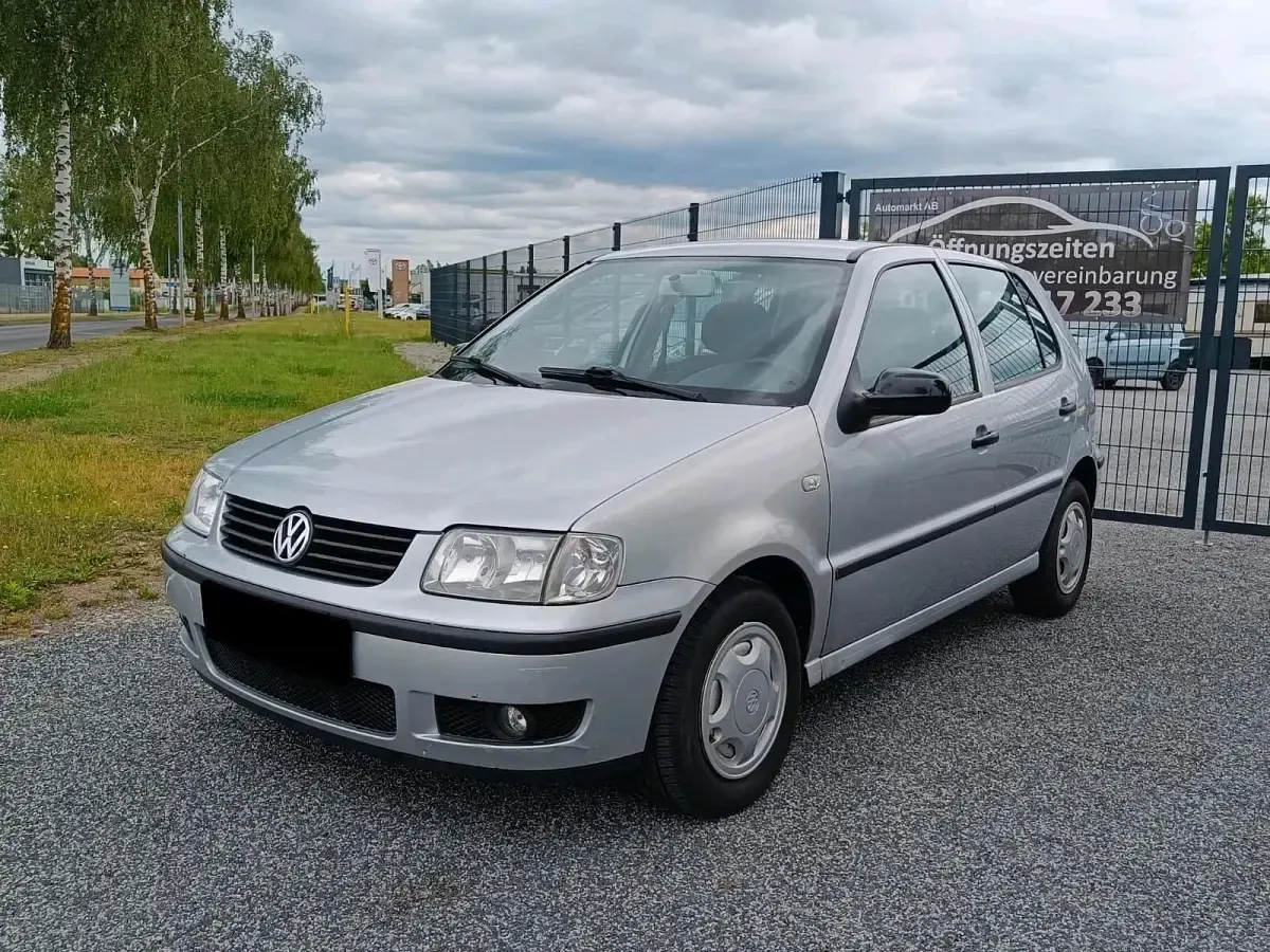Gebraucht VW Polo 60 PS (44 kW) 2001 Silber Kleinwagen