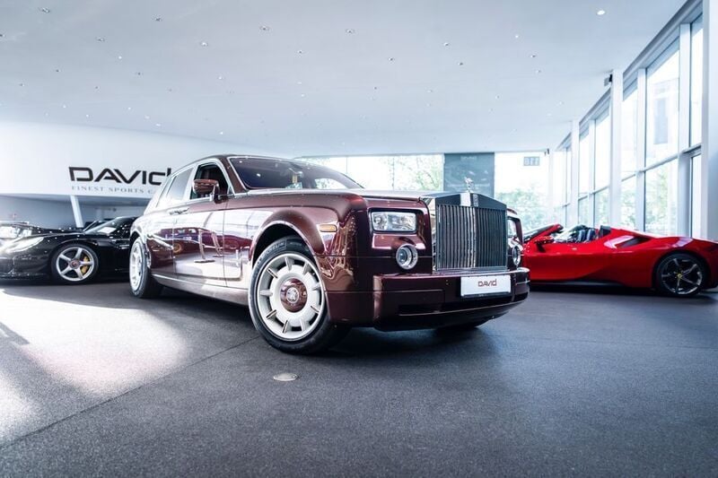 Rot Gebraucht 2005 Rolls Royce Phantom Limousine | 79.900 € (Guter Preis) - Bild 1/4