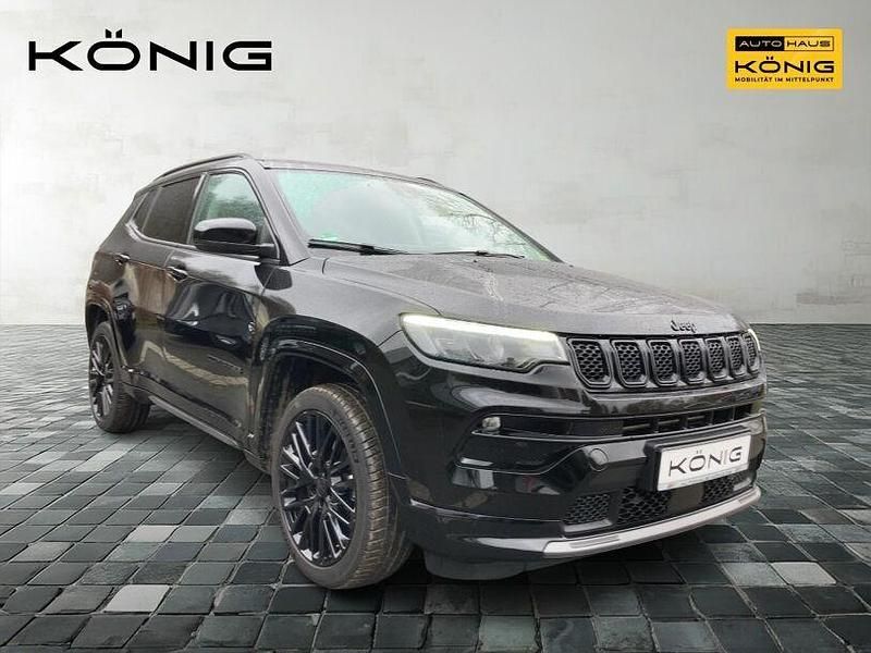 Gebraucht Jeep Compass 131 PS (96 kW) 2023 Schwarz SUV