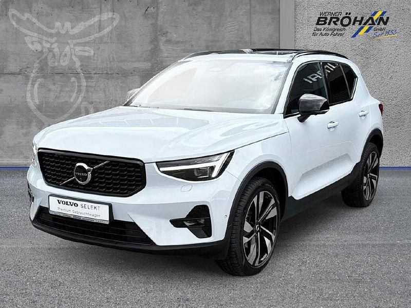 Gebraucht Volvo XC40 Plus 197 PS (144 kW) 2024 Cloud blue, solid / solid SUV