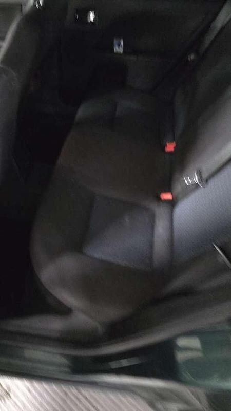 Gebraucht Ford Mondeo Ambiente 125 PS (91 kW) 2005 Grün Kombi