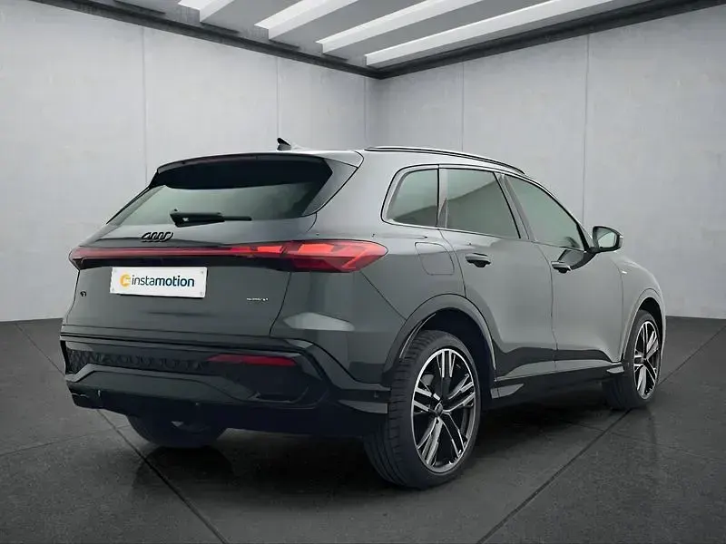 Gebraucht Audi Q5 204 PS (150 kW) 2025 Grau SUV
