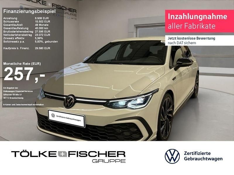Pure white Gebraucht 2022 VW Golf VIII GTD Limousine | 29.580 € (Fairer Preis) - Bild 1/4