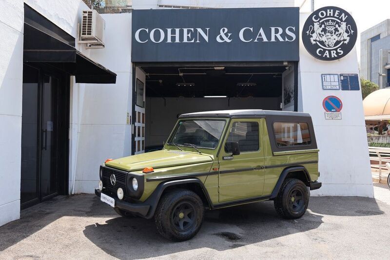Grün Gebraucht 1979 Mercedes G240 SUV | 39.900 € - Bild 1/4