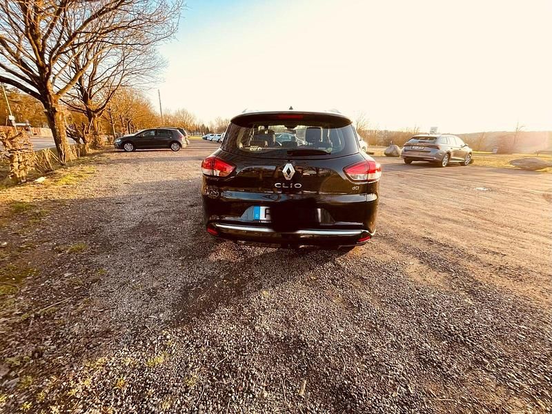 Gebraucht Renault Clio IV Experience 90 PS (66 kW) 2015 Schwarz Kleinwagen