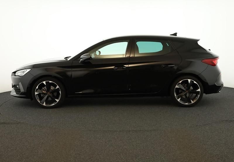 Gebraucht Cupra Leon 150 PS (110 kW) 2023 Mitternachtsschwarz metallic SUV