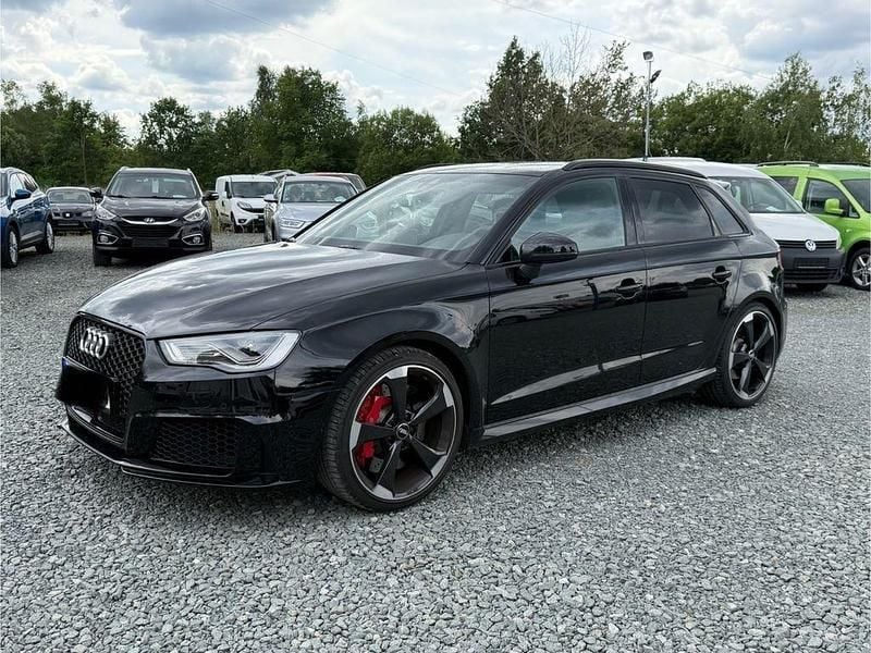 Schwarz Gebraucht 2015 Audi RS3 Ambiente Kleinwagen | 45.499 € (Fairer Preis) - Bild 1/4