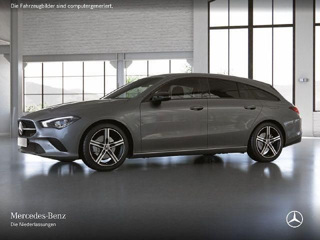 Grau Gebraucht 2020 Mercedes CLA200 Shooting Brake Night Kombi | 25.890 € (Guter Preis) - Bild 1/4