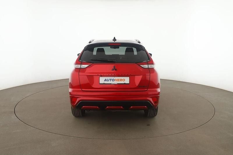 Gebraucht Mitsubishi Eclipse Cross Plus 188 PS (138 kW) 2022 Rot SUV