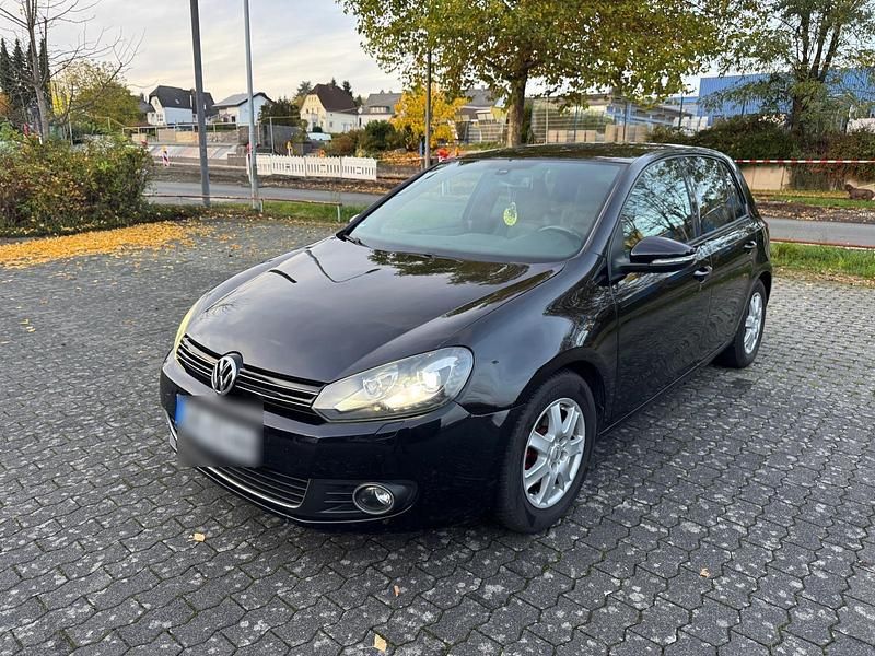 Schwarz Gebraucht 2009 VW Golf VI Limousine | 3.900 € (Fairer Preis) - Bild 1/4