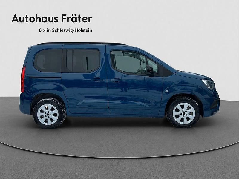 Neu Opel Combo-e Life Ultimate 100 kW (136 PS) 2025 Blau Limousine
