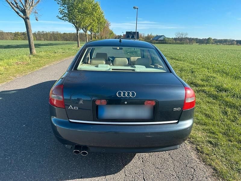 Usata Audi A6 220 CV (161 kW) 2001 Blu Berlina
