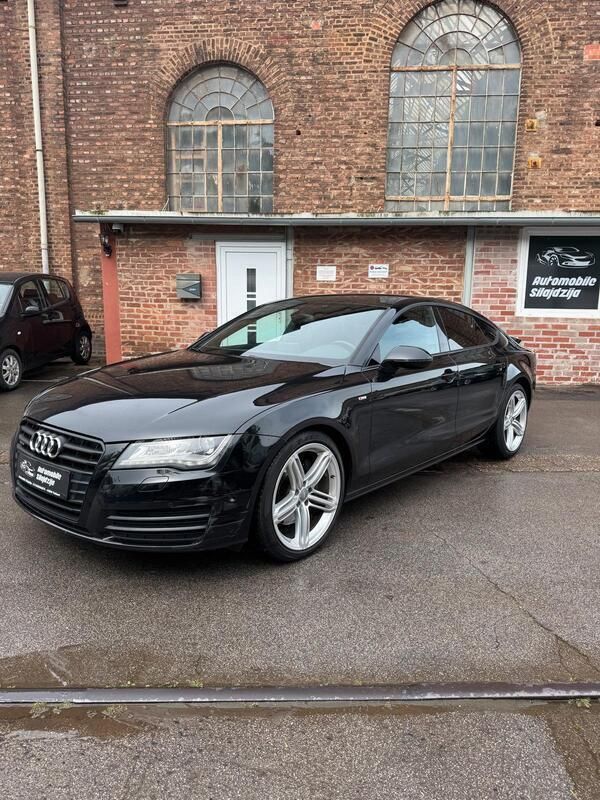 Schwarz Gebraucht 2012 Audi A7 S-Line Kleinwagen | 12.000 € (Fairer Preis) - Bild 1/4