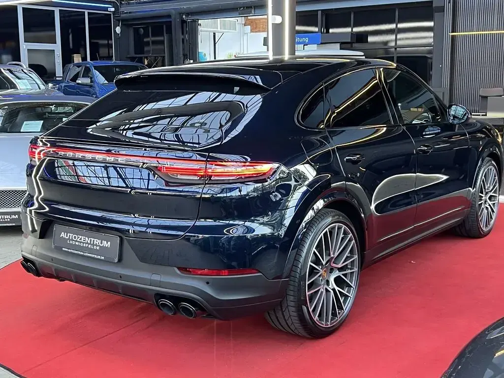 Gebraucht Porsche Cayenne Chrono 340 PS (250 kW) 2022 Blau SUV