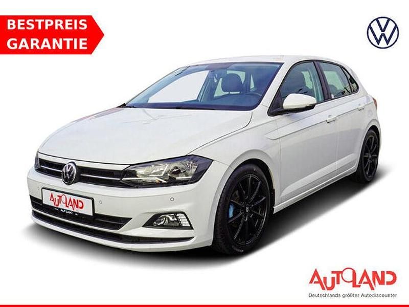 Weiß Gebraucht 2020 VW Polo Comfortline Limousine | 15.950 € (Teuer) - Bild 1/4