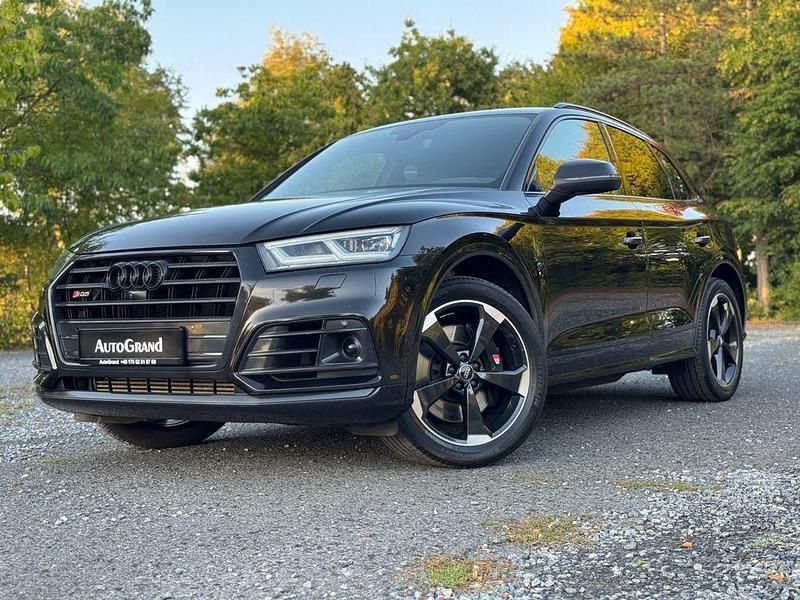 Schwarz Gebraucht 2020 Audi SQ5 Ambiente SUV | 34.900 € (Fairer Preis) - Bild 1/4