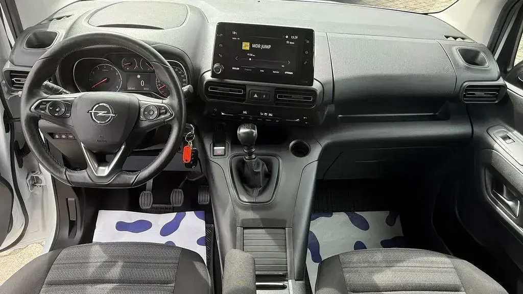 Gebraucht Opel Combo 110 PS (80 kW) 2020 Weiß Van / Kleinbus