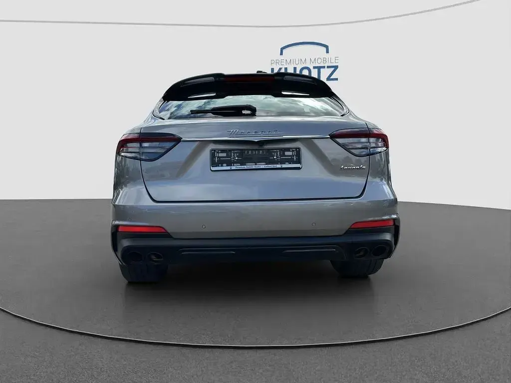 Gebraucht Maserati Levante 430 PS (316 kW) 2022 Grigio SUV