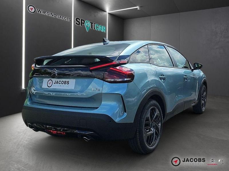 Gebraucht Citroën C4 Feel 131 PS (96 kW) 2023 Blau Limousine