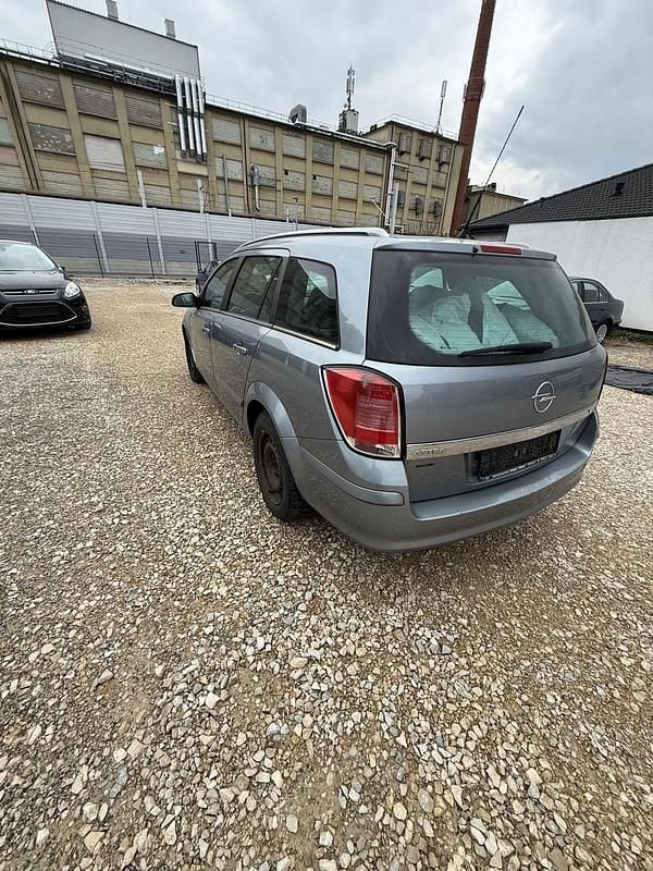 Gebraucht Opel Astra 101 PS (74 kW) 2004 Grau Kombi