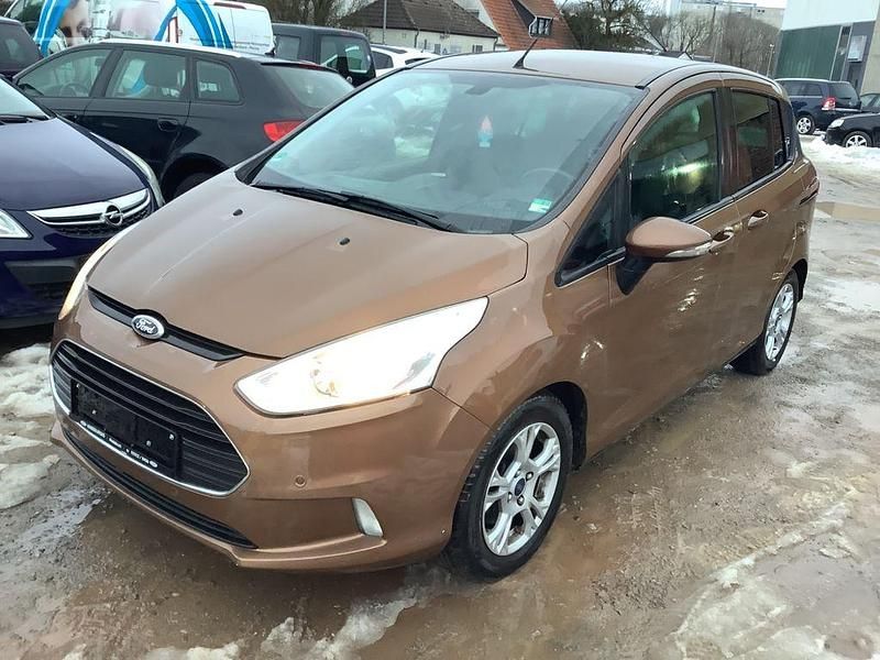 Gebraucht Ford B-MAX 101 PS (74 kW) 2017 Braun Van / Kleinbus