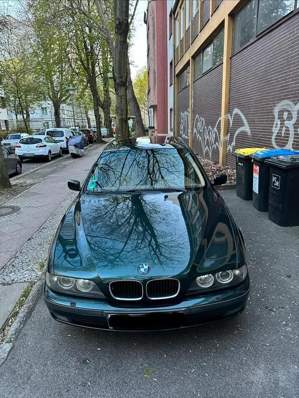 Gebraucht BMW 540 286 PS (210 kW) 1998 Grün Limousine