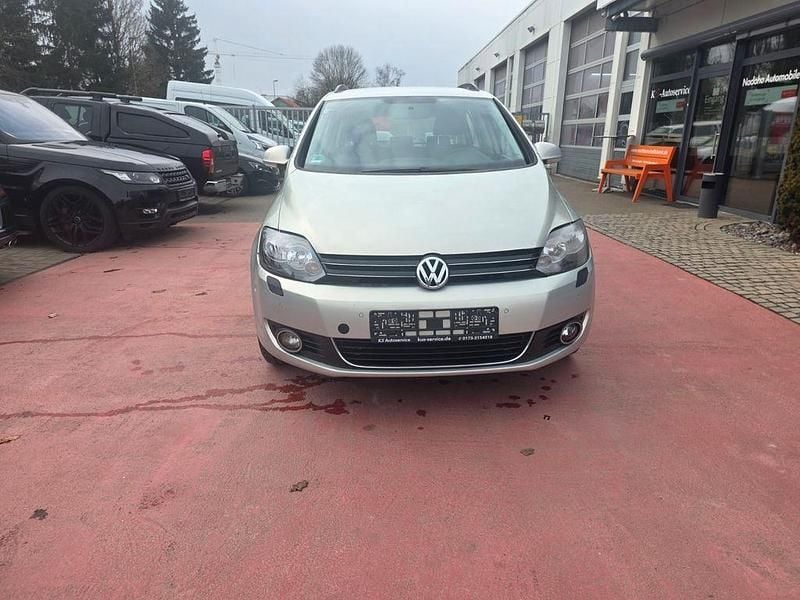 Gebraucht VW Golf Plus Cross Comfortline 122 PS (89 kW) 2009 Gold Van / Kleinbus