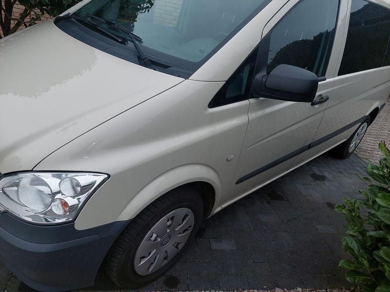 Gebraucht Mercedes Vito 136 PS (100 kW) 2013 Beige Van